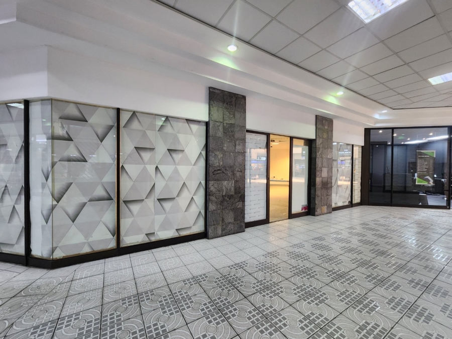  Bedroom Property for Sale in Martinville Western Cape